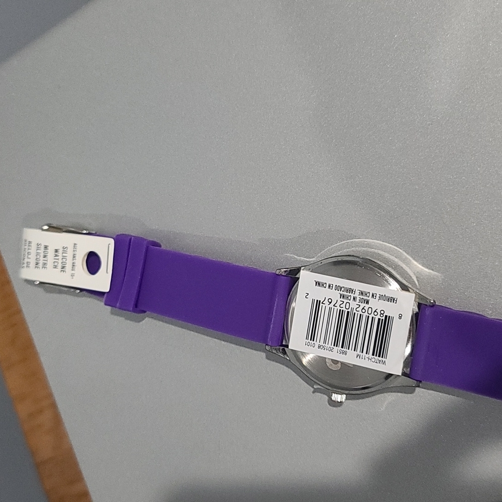 Silicon band watch - Picture 4 of 4